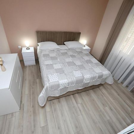 Apartment Lucijan Bibinje Exterior foto