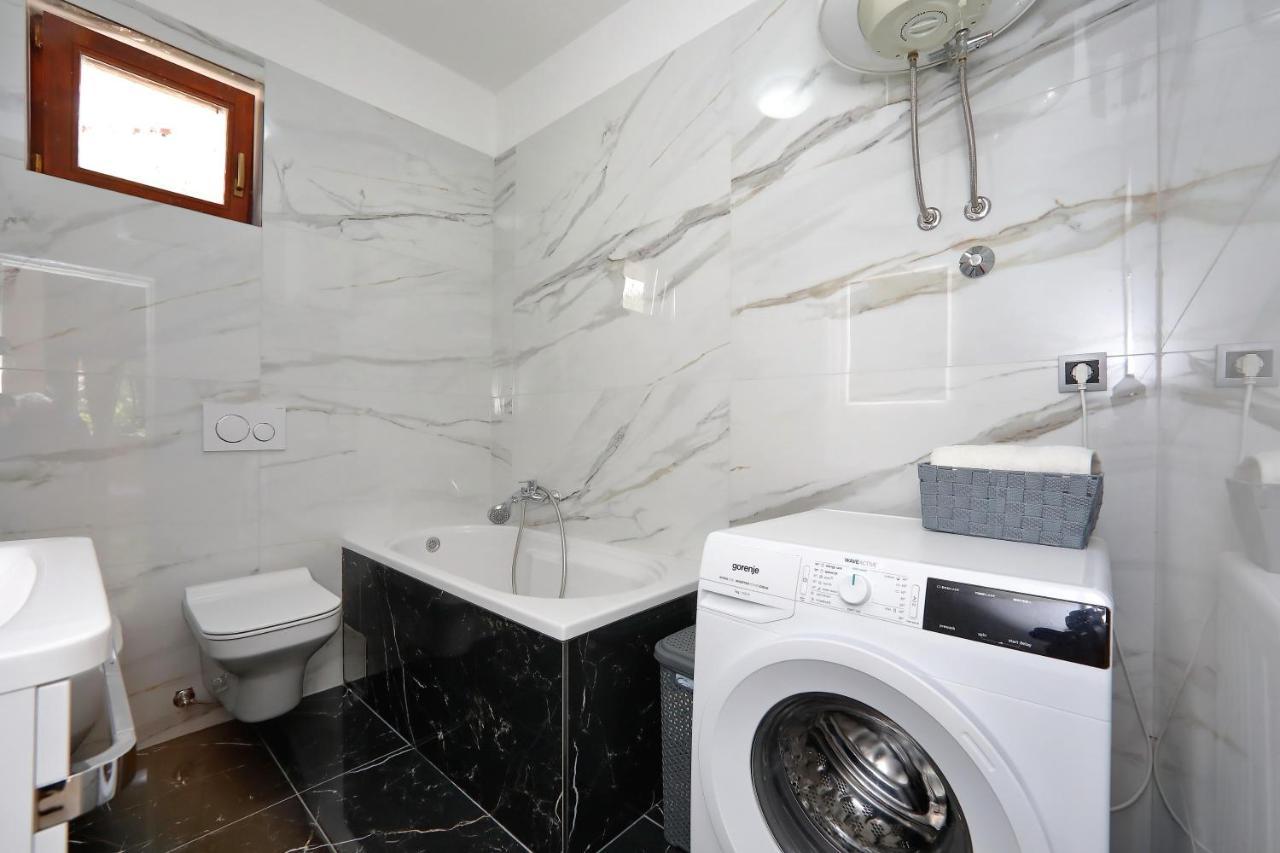 Apartment Lucijan Bibinje Exterior foto