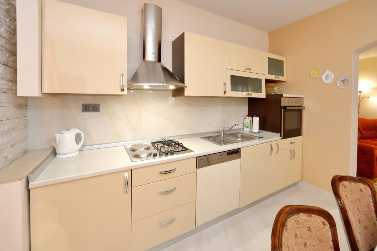 Apartment Lucijan Bibinje Exterior foto