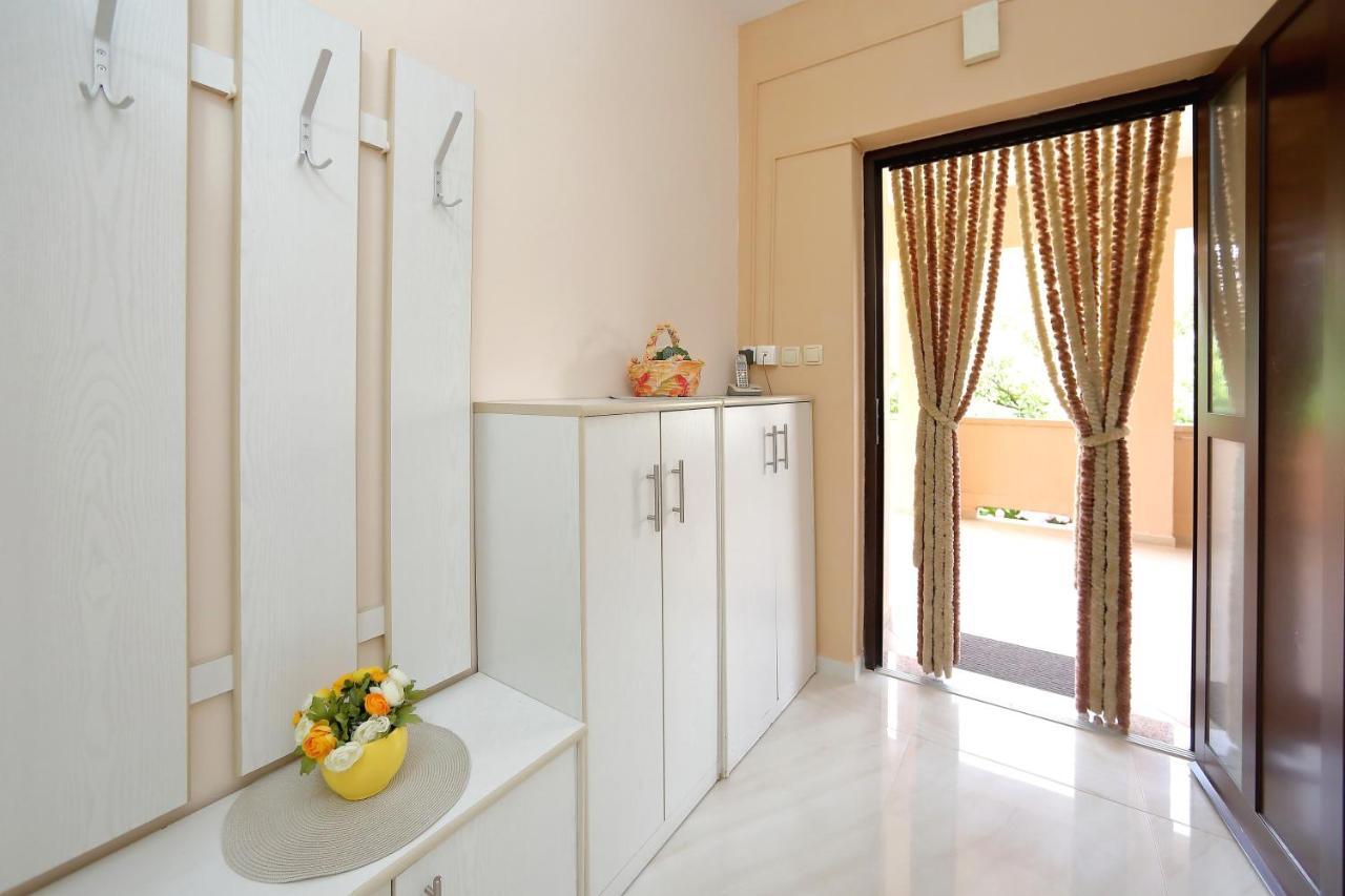 Apartment Lucijan Bibinje Exterior foto