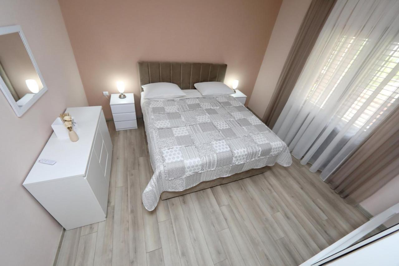 Apartment Lucijan Bibinje Exterior foto
