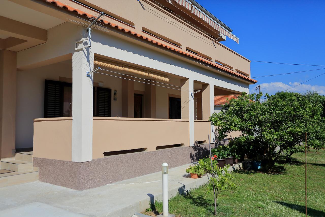 Apartment Lucijan Bibinje Exterior foto